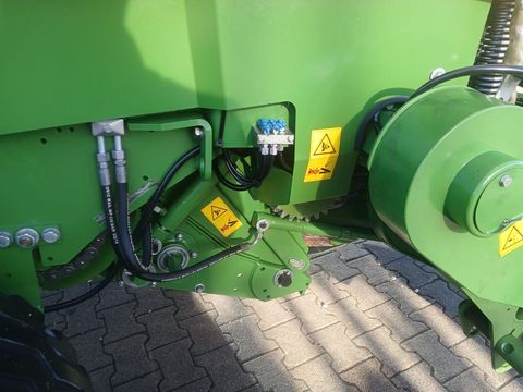 Krone Comprima V 150 XC