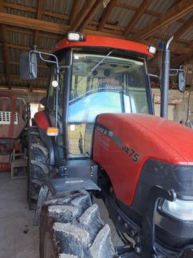 Case IH JX 75