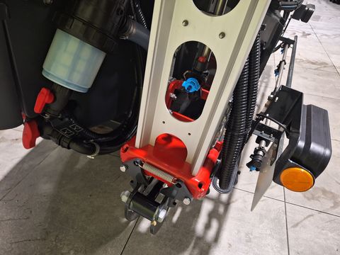 Kverneland iXter B13 15m HOSA