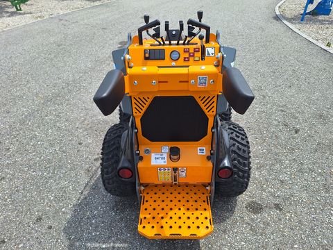 Giant GS900 SKID