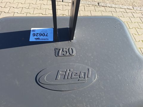 Fliegl AgroCenter Gewicht 750kg 