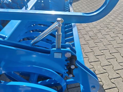 Lemken Rubin 10/300U MSW