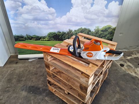 Stihl Akku-Heckenschere HSA 100