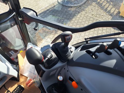 Steyr 4075 Kompakt S (Stage V)