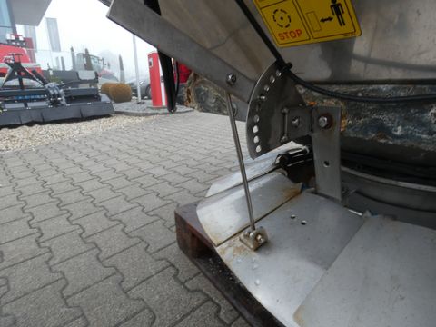 Landgut Samson 544E Streugerät