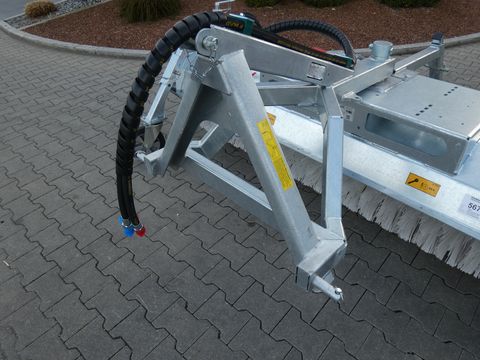 Sonstige Fliegl AgroCenter Kehrmaschine 2300