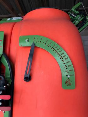 Jessernigg Prolight 1400 mit 15m hydr. klappbaren Spritzges