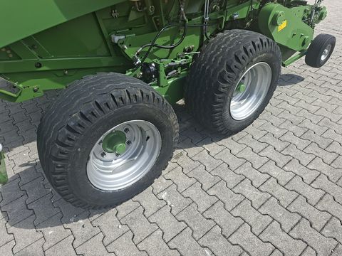 Krone Comprima V 180 XC Tandem 17 Messer