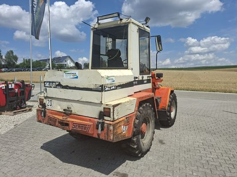 Schaeff 841
