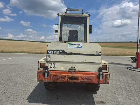 Schaeff 841