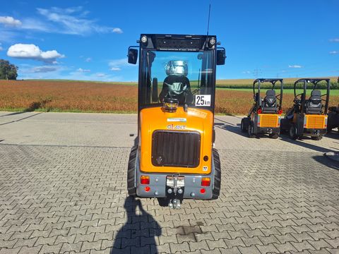 Giant G2500 HD