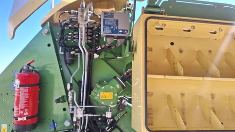 Krone BigPack 1270 XC