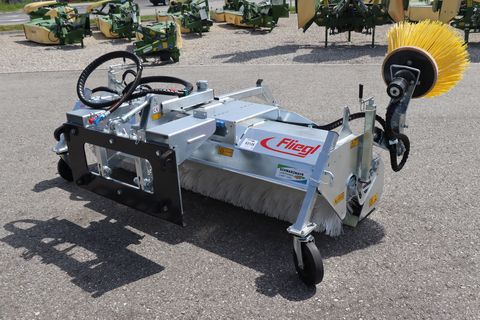 Sonstige Fliegl AgroCenter Kehrmaschine 2300 
