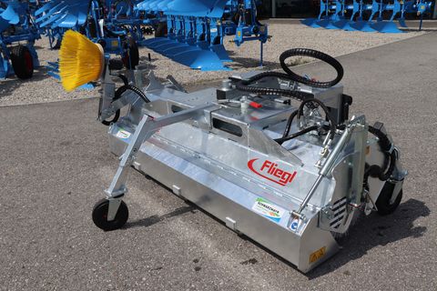 Sonstige Fliegl AgroCenter Kehrmaschine 2300 
