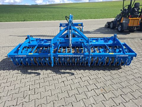 Lemken Zirkon 8/300 mit hydr. Anbauteilen