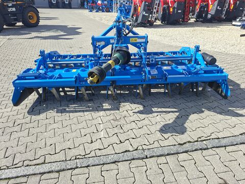 Lemken Zirkon 8/300 mit hydr. Anbauteilen