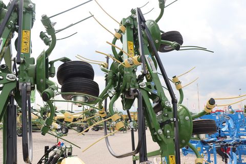 Krone Vendro 820 Highland 
