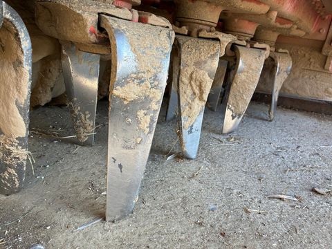 Kuhn HR304D + Integra 3003