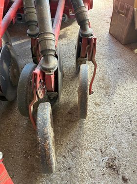 Kuhn HR304D + Integra 3003