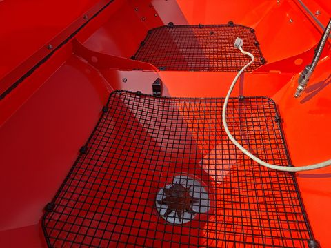 Rauch AXIS 20.1 W mit 800 Liter Aufsatz