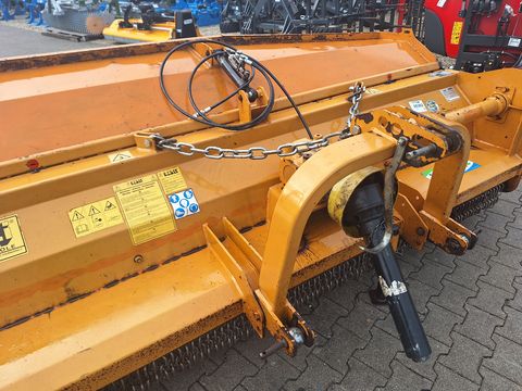Berti TSB 285 mit hydr. Heckklappe