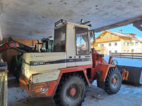 Schaeff 841