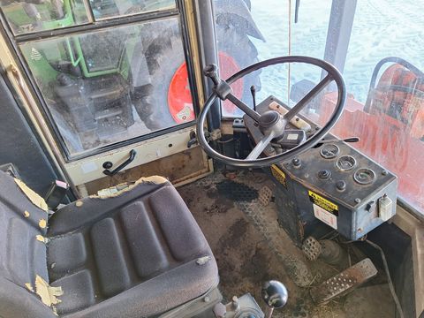 Schaeff 841