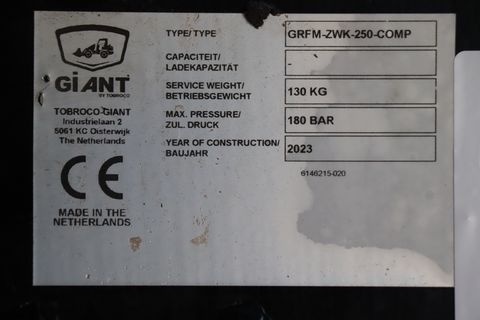 Giant Baggerarm 250