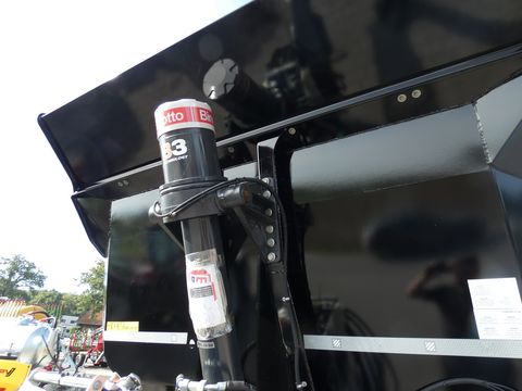 Schwarzmüller TP 22 Muldenkipper 