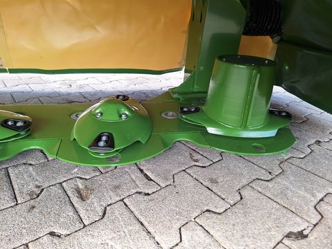 Krone EasyCut R 320 
