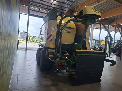 Krone Comprima CV 150 XC X-treme 26 Messer