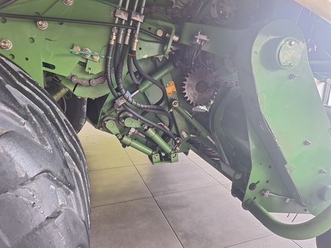 Krone Comprima CV 150 XC X-treme 26 Messer