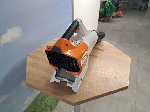 Stihl BGA 110
