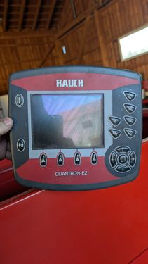 Rauch AXIS 20.1 W mit 800 Liter Aufsatz