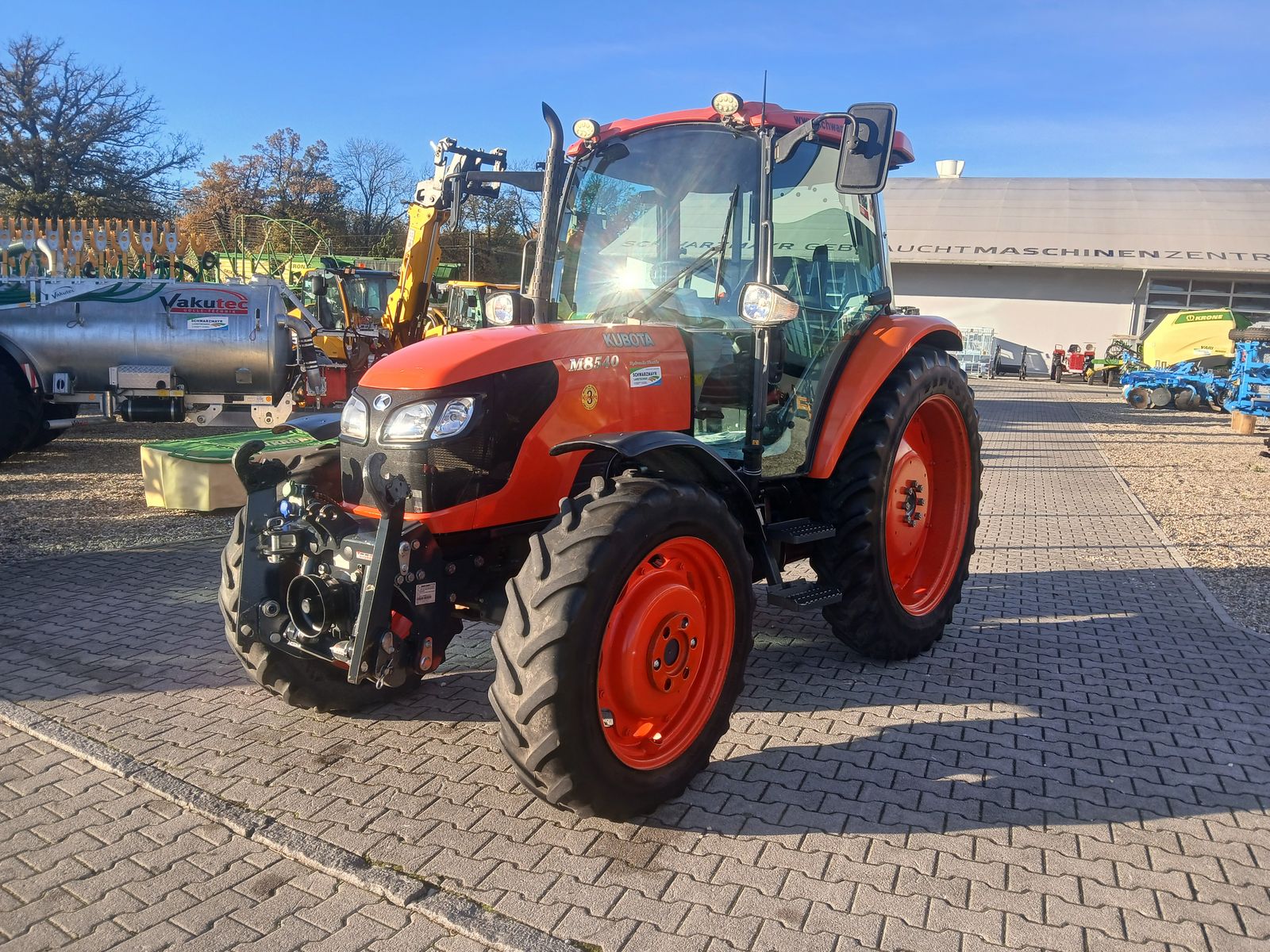 Kubota M8540 2