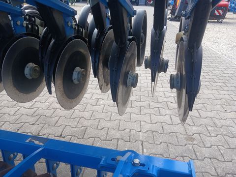 Lemken Zirkon 8/300 und Saphir 8/300 DS