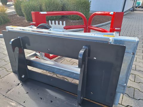 Fliegl AgroCenter Ballenzange WM-HV