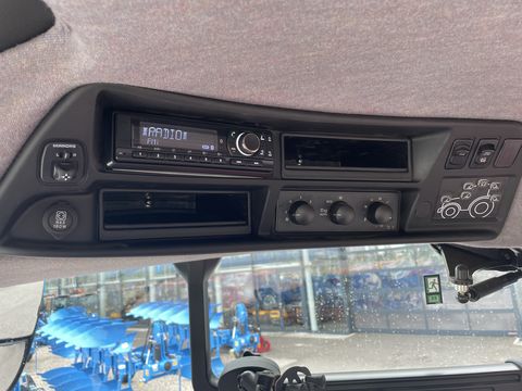 Steyr 6150 Profi CVT (Stage V) 