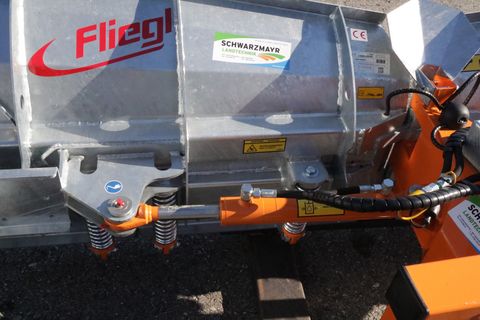 Fliegl AgroCenter Schneeschild 3,0m 