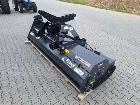 Fliegl SM Tornado 2750