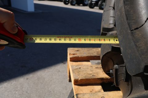 Kleber Kleber 16.9R30+14.9R20