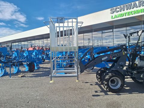 Fliegl AgroCenter Arbeitsbühne hoch 
