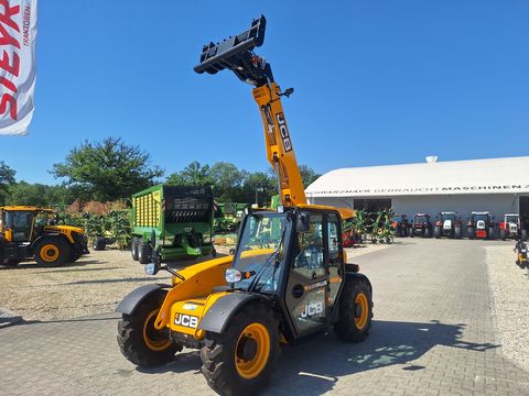 JCB 525-60 AGRI PLUS T5