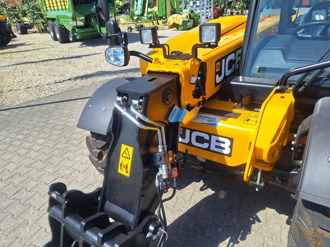 JCB 525-60 AGRI PLUS T5