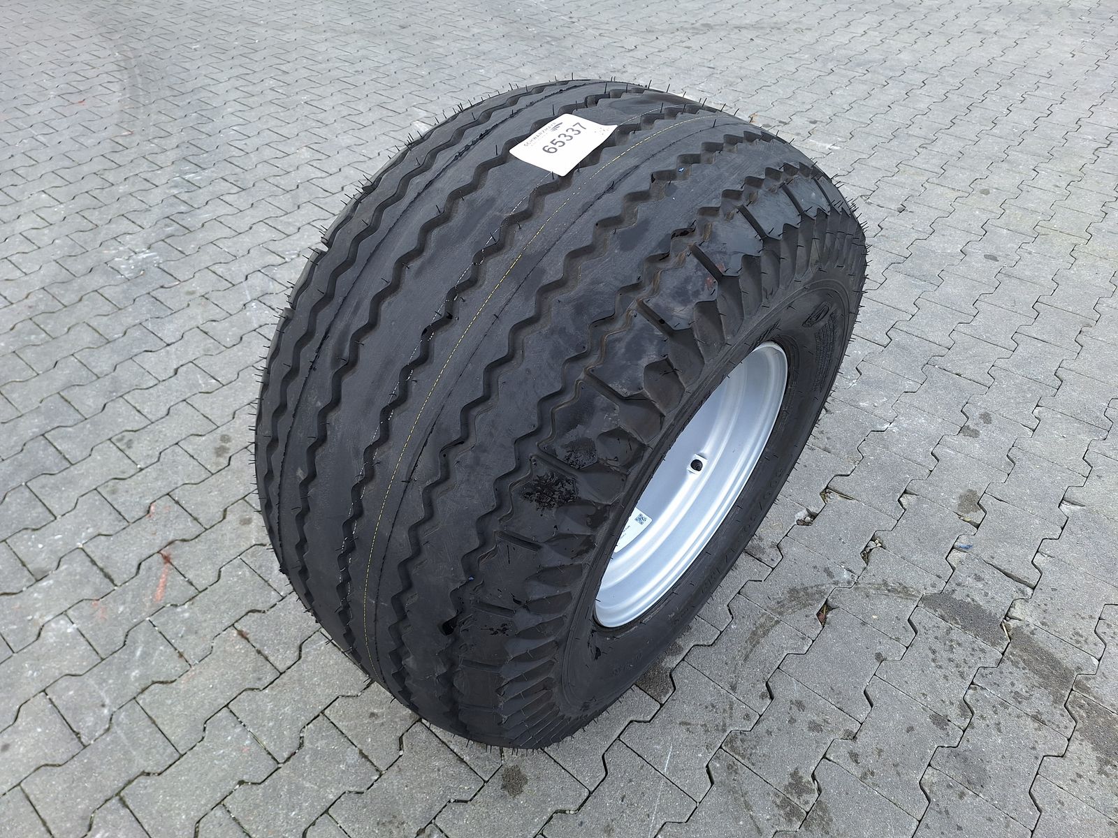 Vredestein 500/50-17 AW Profil 3