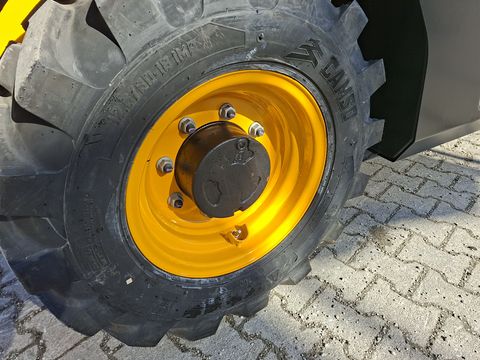 JCB 525-60 AGRI PLUS T5