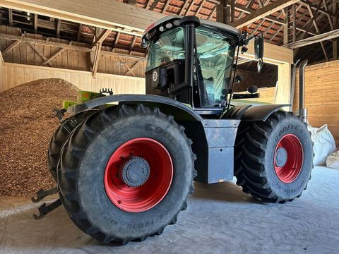 Claas Xerion 3300 Trac