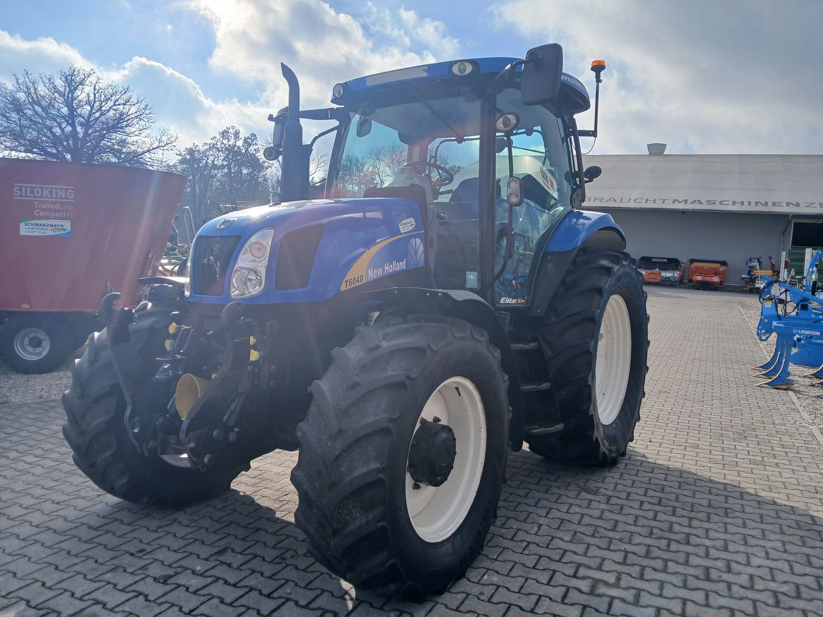 New Holland T6040 Elite 2