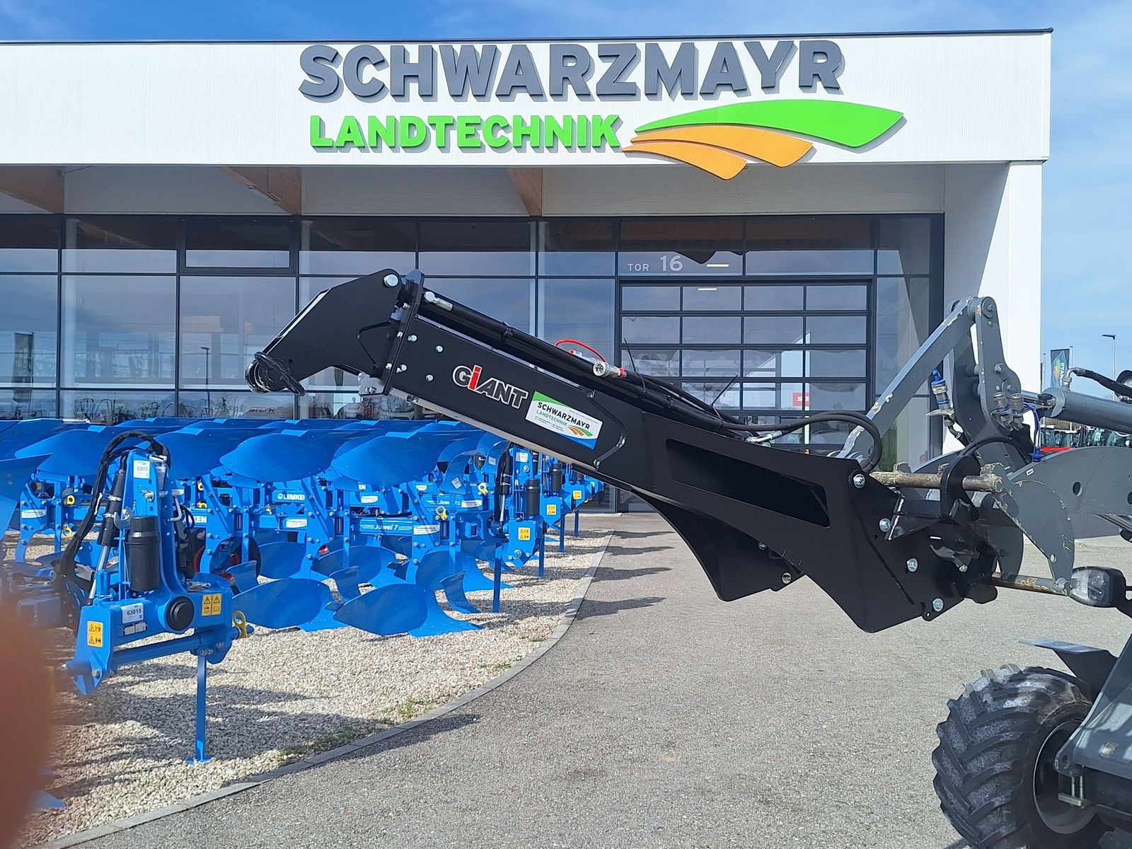 Giant Kranarm 2400/1600kg  1