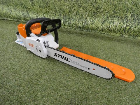 Stihl MSA 220 C-B